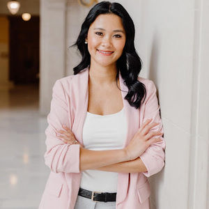 Meet your Posher, Sabrina